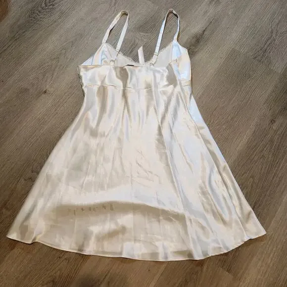 Jones New York Women White Slip Nightgown Robe Medium Lace Trim Adjustable Bride - Picture 4 of 9